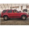 Image 11 : A10 --  2005 FORD ESCAPE LIMITED AWD , Red, 306177 KM