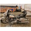 Image 25 : 0A --  2007 HARLEY-DAVIDSON FLHT CLASSIC ULTRA, GREY, 17,626 KM