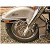 Image 27 : 0A --  2007 HARLEY-DAVIDSON FLHT CLASSIC ULTRA, GREY, 17,626 KM