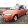 Image 2 : A12J --  2007 PONTIAC WAVE, Orange, 267044 KM