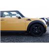 Image 37 : C4 --  2007 MINI COOPER , Yellow, 122852 KM