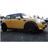 Image 9 : C4 --  2007 MINI COOPER , Yellow, 122852 KM