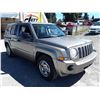 Image 9 : E3 --  2008 JEEP PATRIOT SPORT S, GOLD, 116,138 KMS