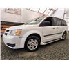 Image 1 : G6 --  2010 DODGE GRAND CARAVAN SE, White, 223398 KM