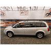 Image 25 : I2 --  2010 DODGE GRAND CARAVAN SE, Silver, 231894 KM