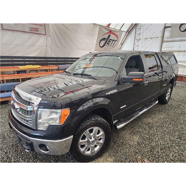 C6B --  2014 FORD F150 SUPERCREW 4X4, Black, 223185 KM