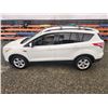 Image 25 : B2 --  2013 FORD ESCAPE SE , White, 189979 KM