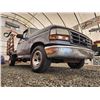 Image 8 : A12H --  1994 FORD F150 XL FLAT DECK SINGLE CAB, Grey, 210937 KM