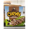 Image 2 : CASE LOT - Quaker chewy rocky road granola bars 12x120g