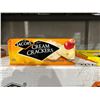 Image 2 : CASE LOT - Jacob's cream crisp crackers 24x200g