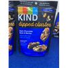 Image 2 : Kind Dipped Clusters Dark Chocolate Nuts & Berries (4 x 113g)
