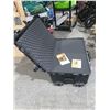 Image 6 : NEW PELICAN 1650 Roller Case with handle