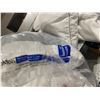 Image 2 : Calvin Klein Queen Size Pillows Lot of 2
