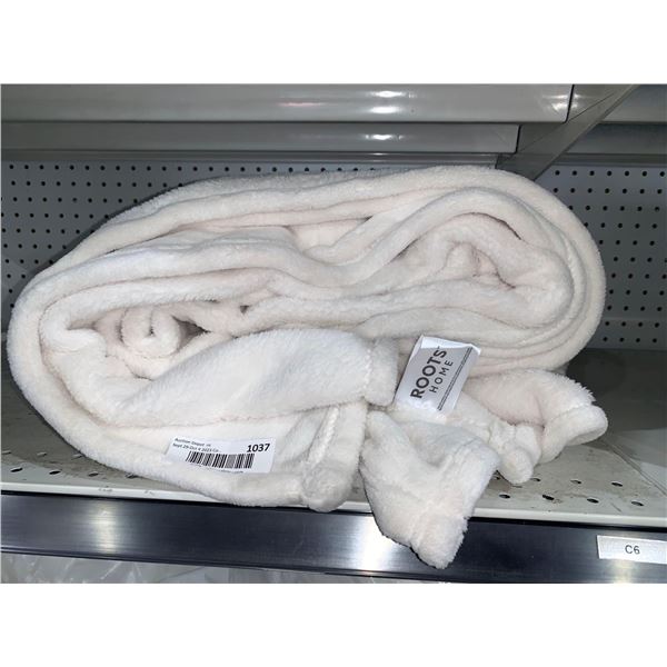 Roots Home Queen Size Ultra Fleece Throw Blanket