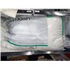 Image 1 : Calvin Klein King Size Set of 2 Pillows