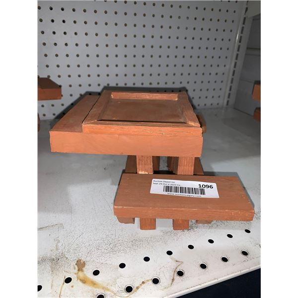 Picnic Table Bird Feeder