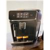 Image 3 : Philips 2200 Series Fully Automatic Espresso Machine - Classic Milk Frother, 2 Coffee Varieties , In