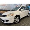 Image 1 : A9 --  2007 NISSAN VERSA S, White, 202137 KM