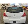 Image 24 : A9 --  2007 NISSAN VERSA S, White, 202137 KM