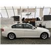 Image 16 : C6I --  2011 BMW 323 I , White, 160138 KM