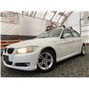 Image 1 : C6I --  2011 BMW 323 I , White, 160138 KM