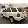 Image 28 : A12F --  2004 ACURA MDX TOURING, White, 342341 KM, NO RESERVE