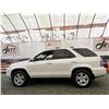 Image 30 : A12F --  2004 ACURA MDX TOURING, White, 342341 KM, NO RESERVE