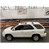 Image 32 : A12F --  2004 ACURA MDX TOURING, White, 342341 KM, NO RESERVE