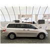 Image 15 : A12C --  2006 HONDA ODYSSEY , Silver, 374331 KM