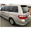 Image 33 : A12C --  2006 HONDA ODYSSEY , Silver, 374331 KM