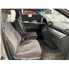 Image 59 : A12C --  2006 HONDA ODYSSEY , Silver, 374331 KM