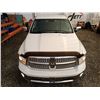 Image 8 : F4 --  2013 DODGE RAM LARAMIE CREW CAB 4X4, White, 184293 KM