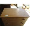 Image 2 : 4-Drawer Dresser 42" Tall      OFF SITE