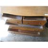 Image 5 : 1/4 Cut Oak 4-Drawer Dresser - 39x22x28      OFF SITE