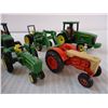 Image 3 : (7) Small Metal Tractors - (6 John Deere)