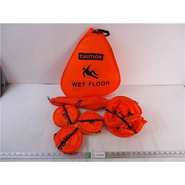 (6) Wet Floor Signs