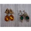 Image 3 : (4) Pairs of Vintage Earrings and Glass Earring Dish
