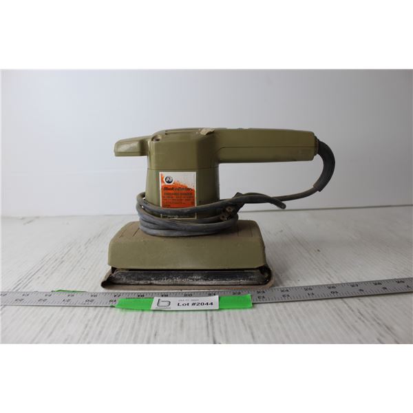 Black and Decker Finishing Sander