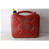 Image 2 : Plastic Jerry Can
