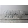 Image 1 : Glass Bowl, (6) Cups, (2) Vases