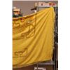 Image 2 : Chenille Yellow Bed Spread