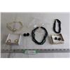 Image 1 : (3) Necklace and Pair of Earrings Sets