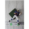 Image 1 : NFL Andrew Luck Football Figurine