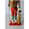 Image 2 : Golfing Nutcracker