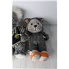 Image 2 : (2) Stuffed Animals