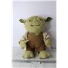 Image 1 : Yoda Stuffed Toy