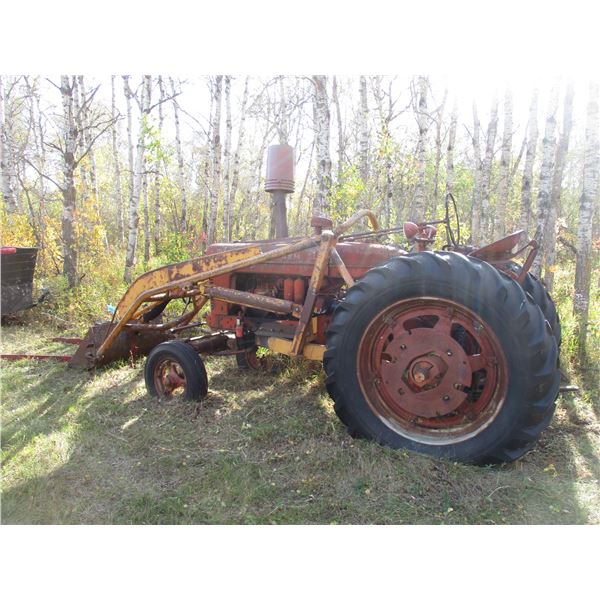 Farmall MD with Frontend Loader, Bucket & Spike