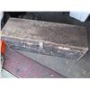 Image 7 : STIHL Chainsaw (20" Bar) with Storage Box