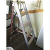 Image 1 : 5' Step Ladder