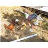 Image 1 : (8) Chicken Ornaments